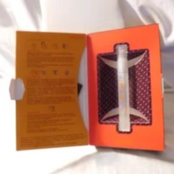 Samsung Galaxy S6 Screen Protector - Picture 4 of 8